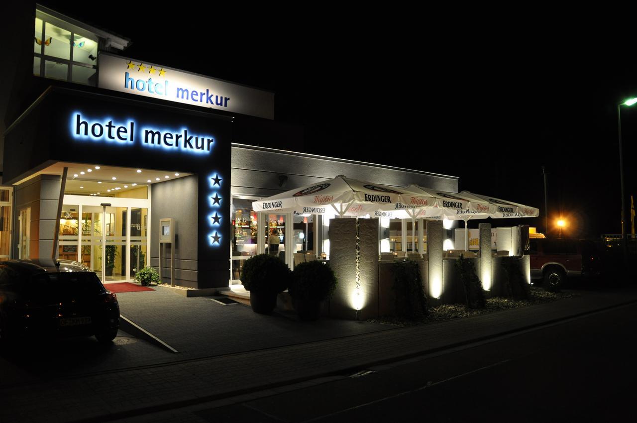 Hotel Merkur Landstuhl Bagian luar foto